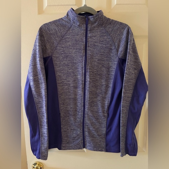 Jockey Tops - Jockey full zip sweatshirt • Women’s medium